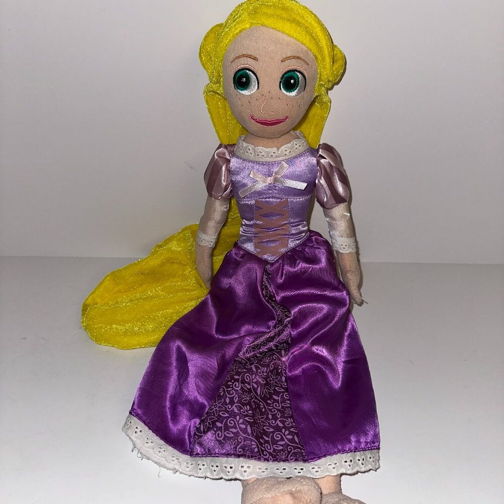 Disney On Ice 20” Rapunzel Tangled Plush Rag Doll Stuffy Plushy Soft Princess